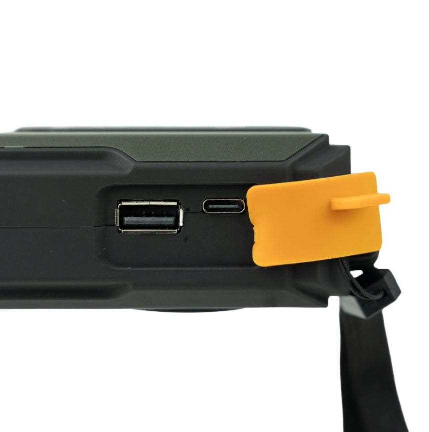 Universal Survival Hub (Powerbank, Radio, Torch, SOS)